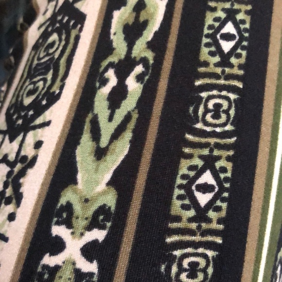 Meet your Posher, Olivia - Picture 1 of 1